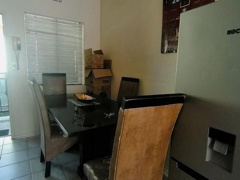 Ideal for first time buyers, young couples and/or a small family. - Photo 7
