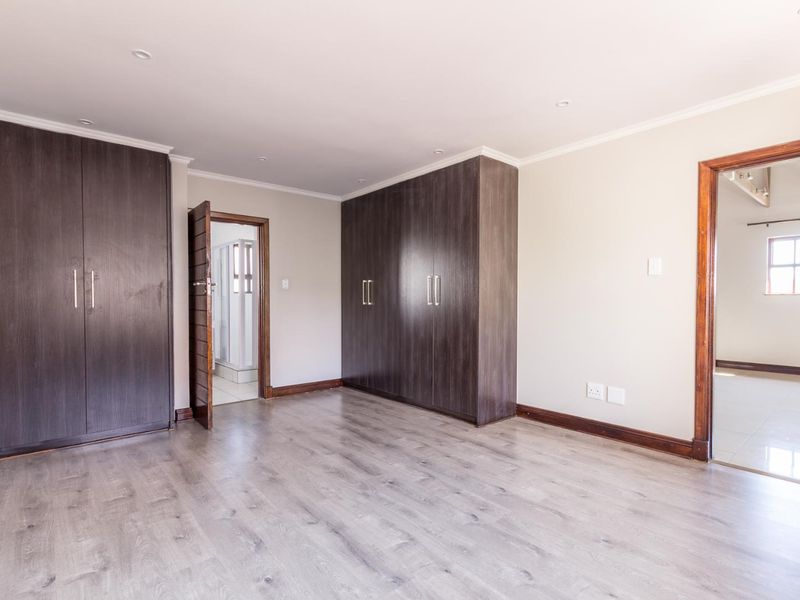 2 BEDROOM HOUSE TO RENT IN DAINFERN - Photo 8