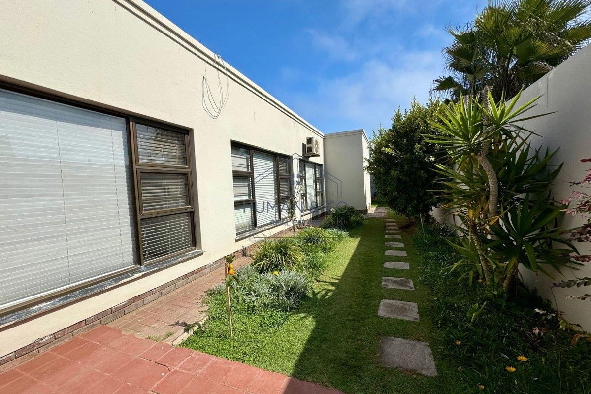 Spacious 5 Bedroom house in prime Meersig Area - Photo 4