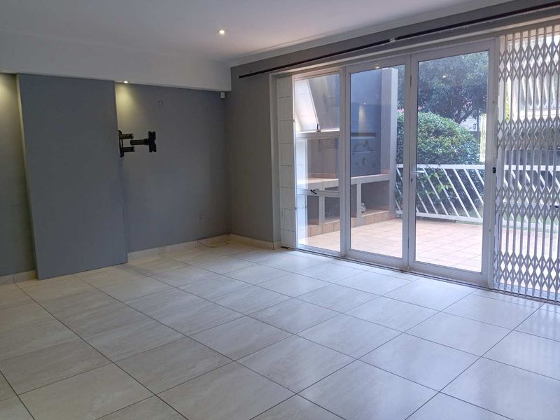 3 Bedroom ,3 Bathroom family home To Let - Photo 2