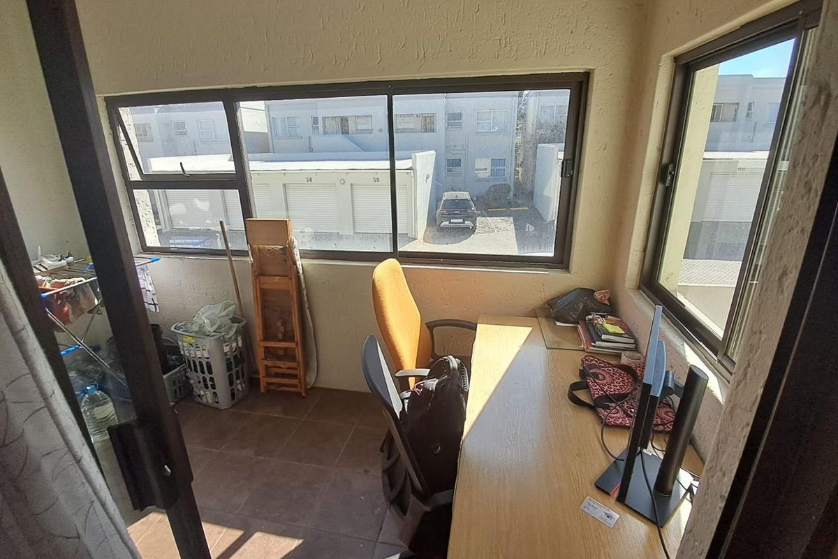 2 Bed Apartment for Sale - Photo 3