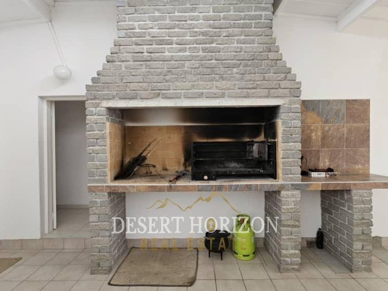 Erongo , Henties Bay | Air BNB Sea Front House For Sale - Photo 2