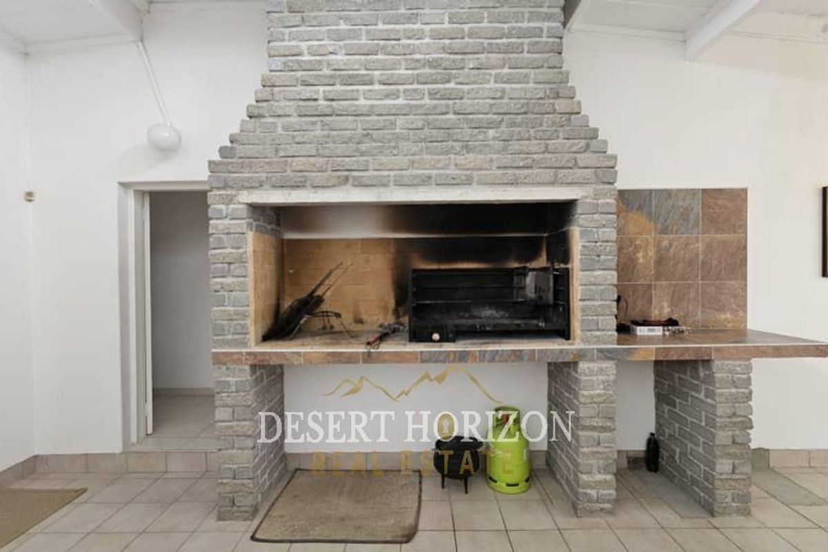 Erongo , Henties Bay | Air BNB Sea Front House For Sale - Photo 2