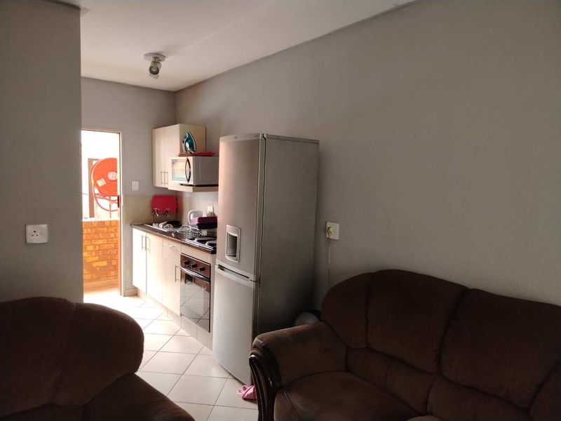 Your Tranquil Retreat with 24/7 Security! - Photo 3