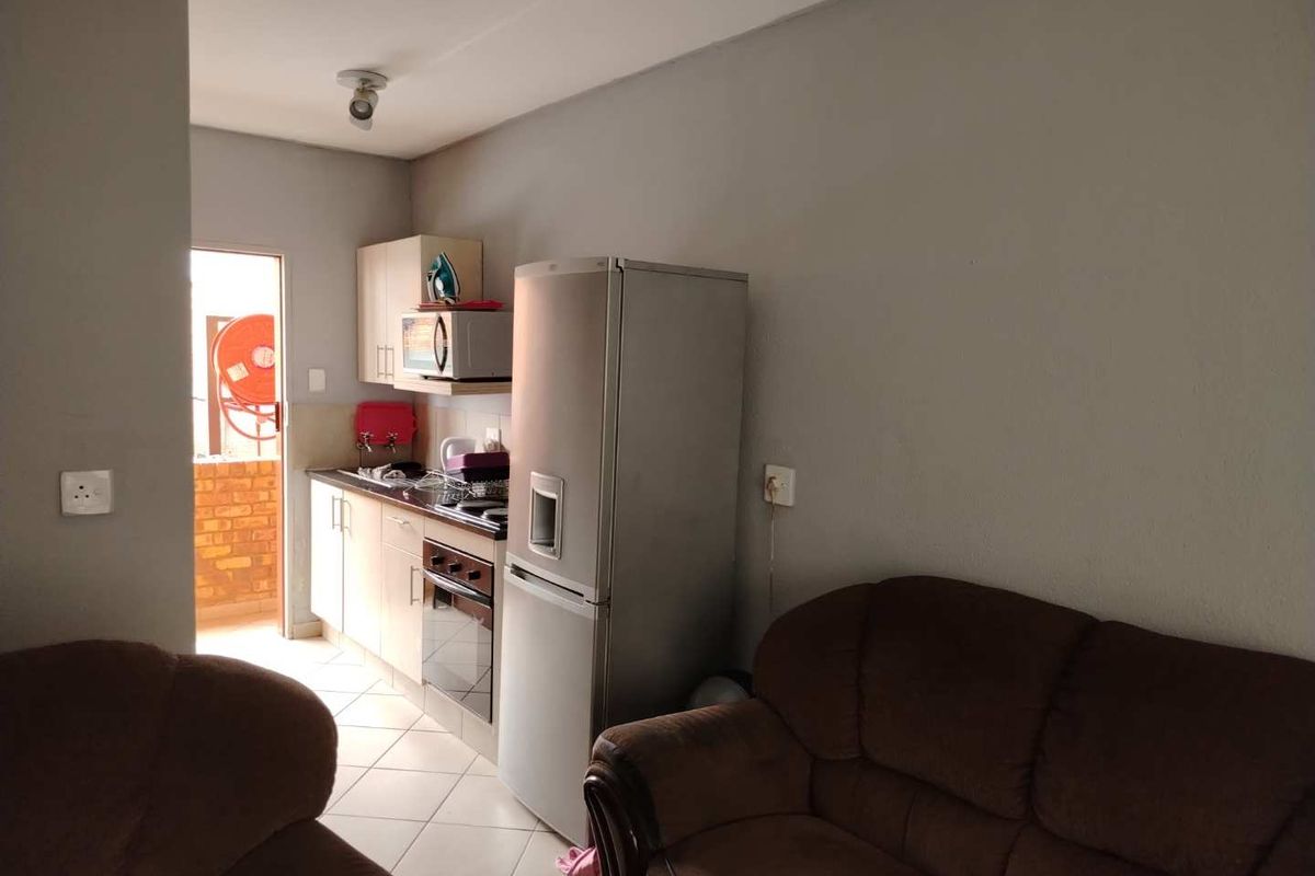 Your Tranquil Retreat with 24/7 Security! - Photo 3