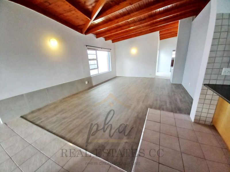 Extravagant House in the Heart of Hentiesbay, Walking Distance From Town - Photo 6