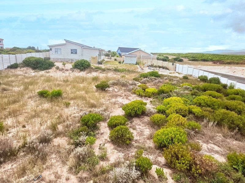 Bring your plans to life in Perlemoensbaai. - Photo 2