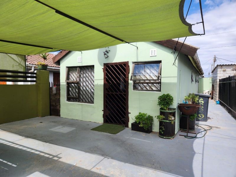 Charming 3-Bedroom Home with Modern Amenities - Photo 6