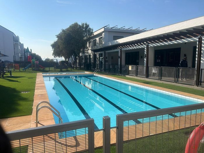 Property #2498108, Apartment Rental Monthly in Greenstone Hill