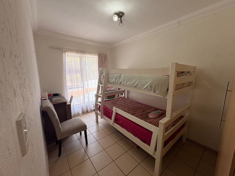 2 Bedroom Family Apartment - Photo 9