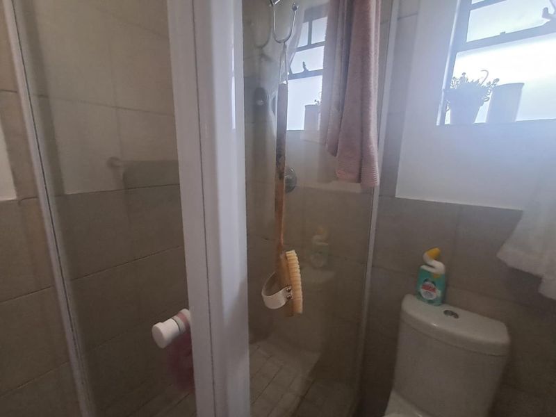 Elegant 4-Bedroom Ground Unit in Sagewood, Midrand - Photo 7