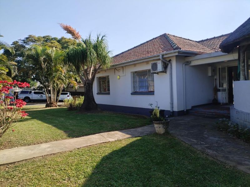 3 Bedroom House for sale in Malvern - Photo 3