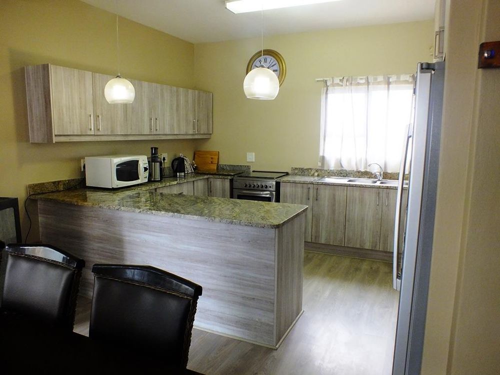 Main house Kitchenette