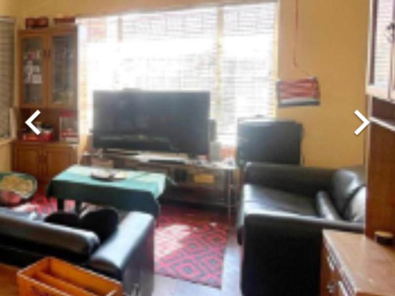 House with 2 Bedroom flat - Photo 3