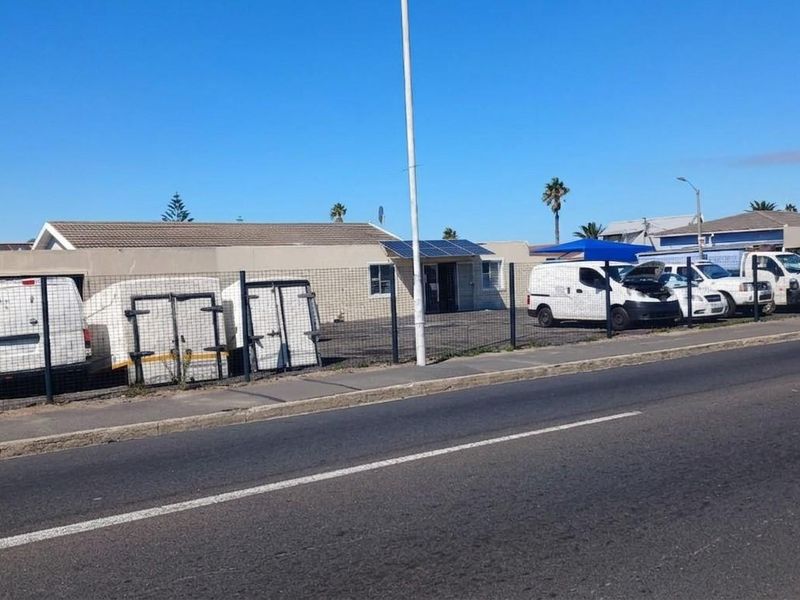 Prime Corner Commercial Property on Main Road - Photo 3