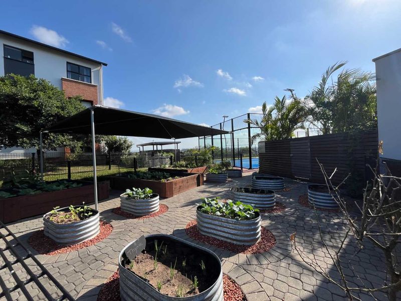 Modern and stylish 2-bedroom apartment available for rental in the sought-after Ballito Hills lifestyle estate - Photo 7