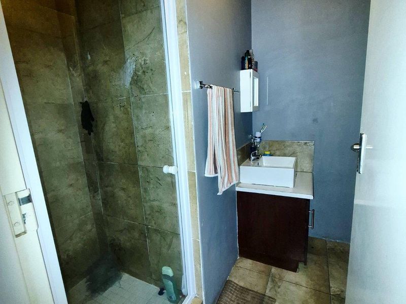 2 BEDS , 2 BATHS APARTMENT FOR SALE IN NORKEM PARK - Photo 7