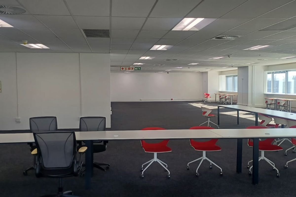 Prime Office Space To Let – Central Cape Town 430sqm - Photo 5