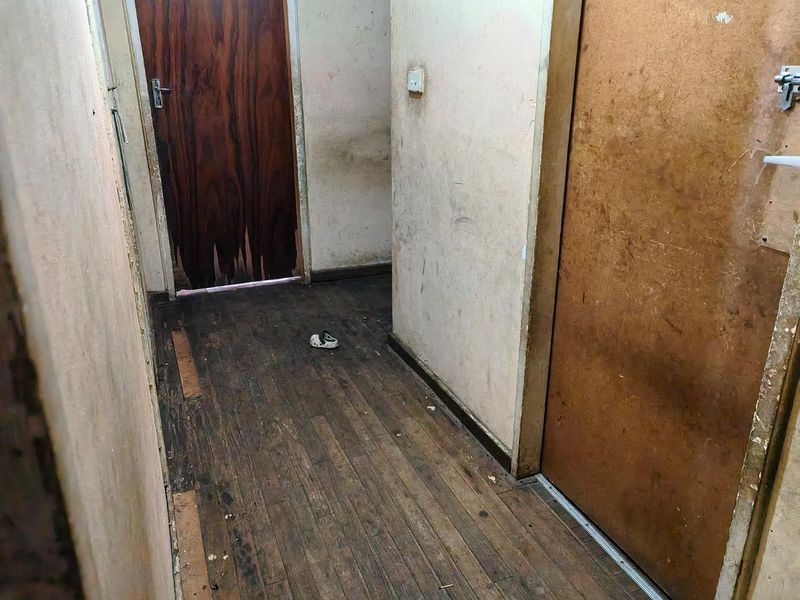 Investment Property with Excellent Income Potential For Sale in Mount Vernon - Photo 10