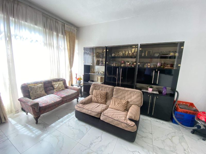 The Best of City Life On Nature's Doorstep - Photo 4