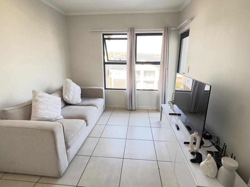 1 bed 1 bath apartment in Amsterdam estate - Photo 4