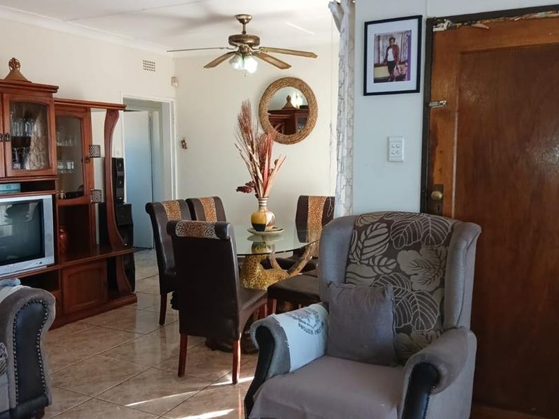 LOCATION LOCATION LOCATION!!! Charming Home with Space to Expand and Entertain!!!!! - Photo 9