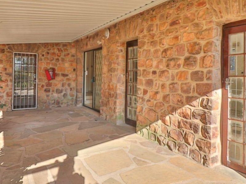 Falcon Crest Estate – Two-Bedroom Haven FOR SALE. - Photo 8