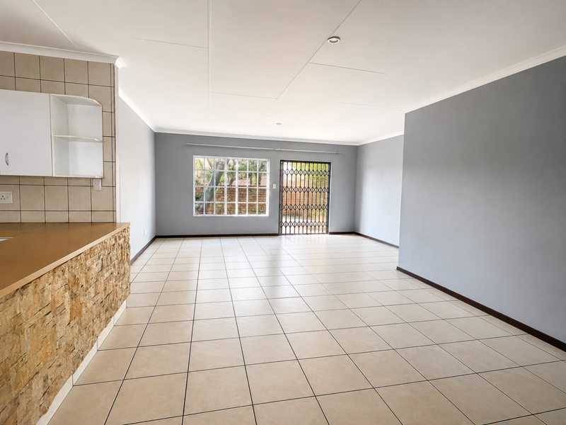 Lock Up, Move In & Love the Space! - Photo 3