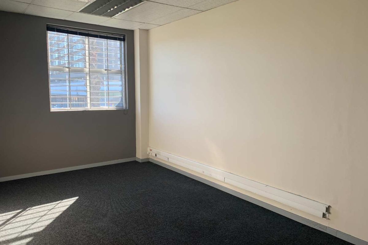 Modern Office Sanctuary on Koeberg Road - Photo 5