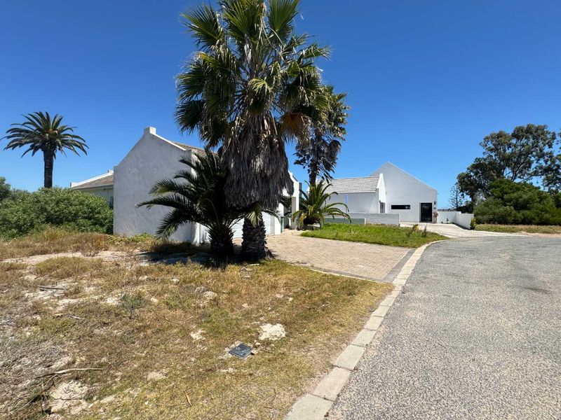 Modern Coastal Living in Shelley Point Golf Estate – 3 Bed Family Home - Photo 4