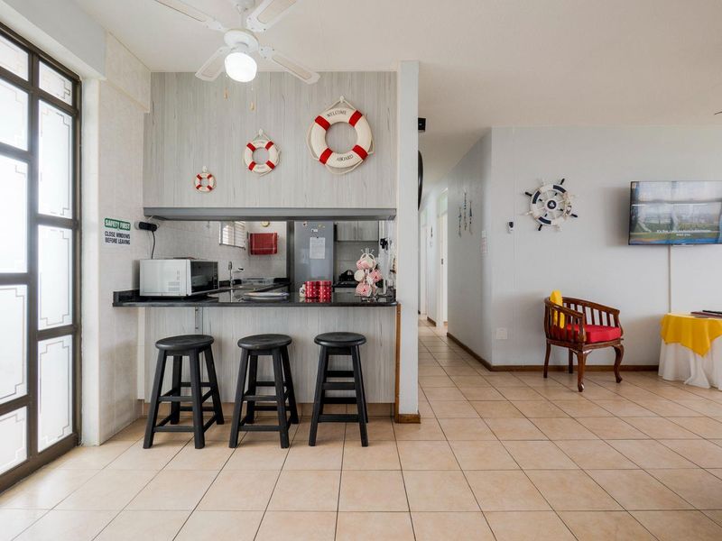 Fully furnished on the beach unit - Photo 5