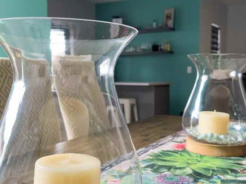 3-bedroom AIR BNB FRIENDLY townhouse for sale - Photo 3