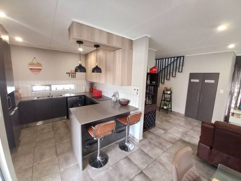 Four bedrooms house for sale in Capital View Security Estate in Lotus Gardens - Photo 8