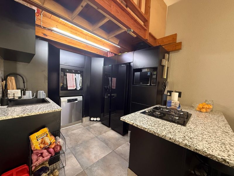 Family friendly Haven with space to grow and entertain - Photo 5