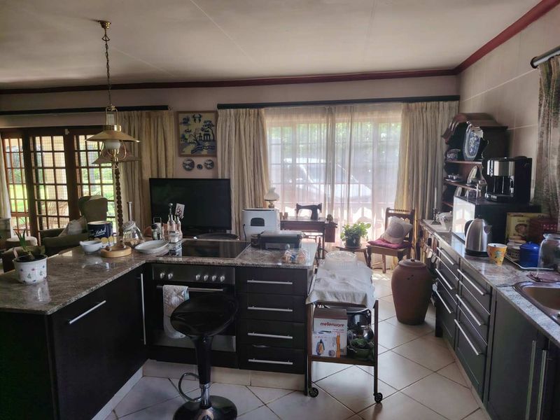 Lovely 3 Bedroom,2Bathroom house in Goedeburg,Benoni - Photo 5