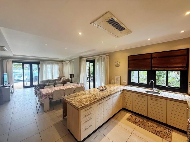 Exceptional free standing Maison - Photo 3
