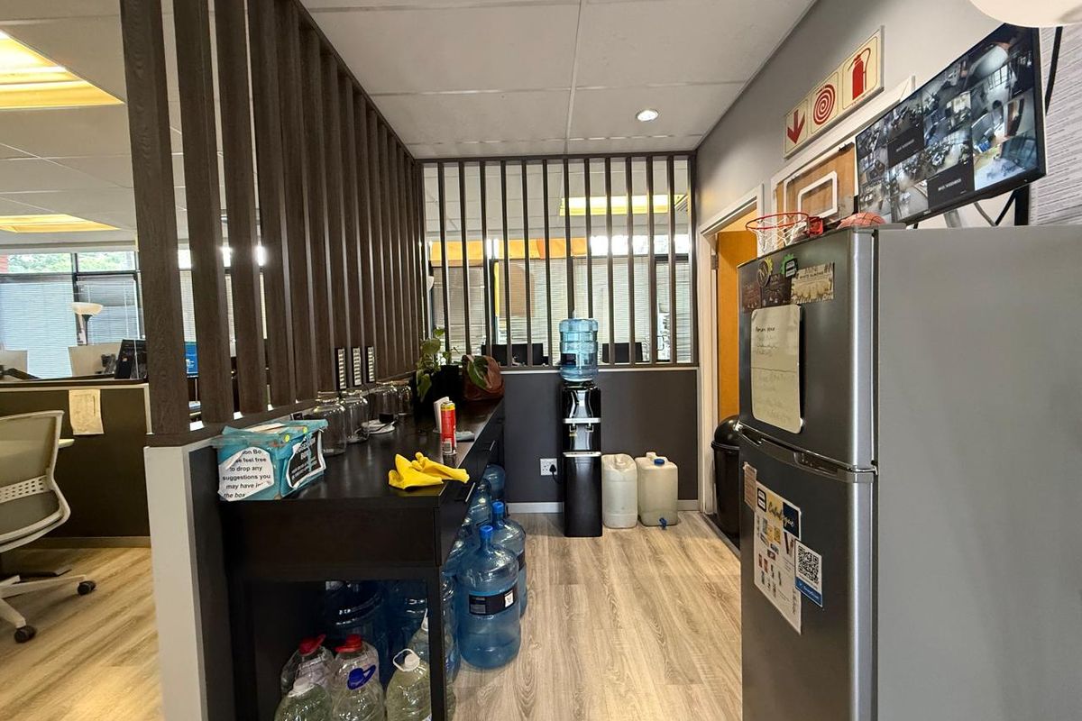 Prime Ground Floor Office Space Available for Lease in Upper Grosvenor Office Park, Sandton - Photo 4