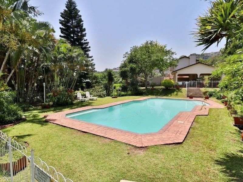2 Bed secure townhouse in Sherwood - Photo 2