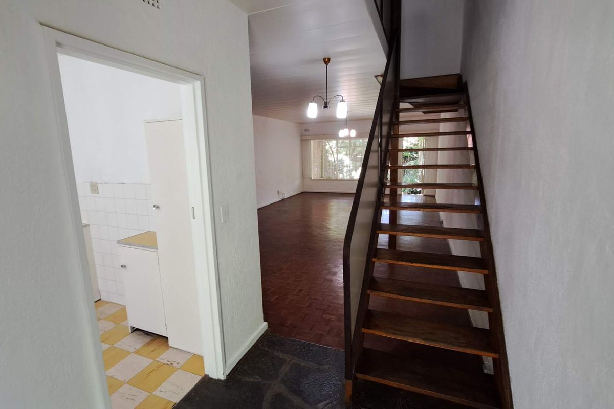 2 Bedrrom 1 Bathroom - Photo 3