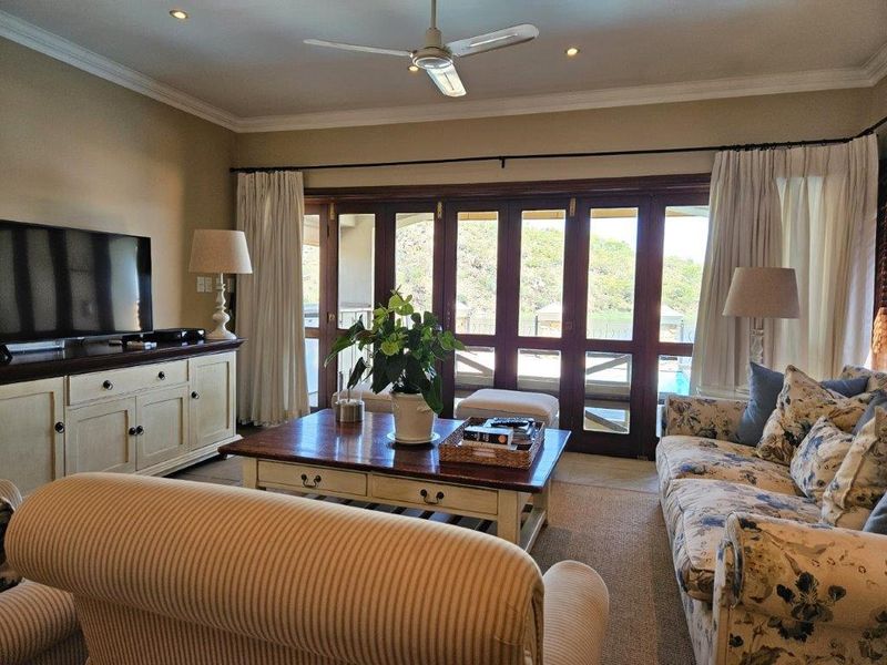 5 Bedroom Home in Estate D'Afrique - Photo 9