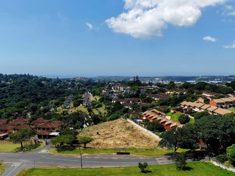 Prime Investment Opportunity: Vacant Land in The Wolds, New Germany - Photo 2