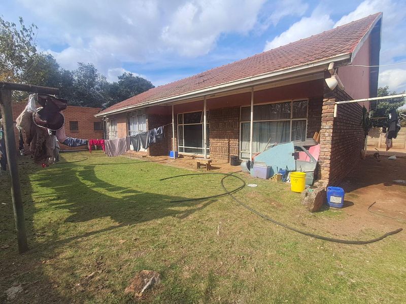 Multi Letting Property In Clayville Ext 01 - Photo 7
