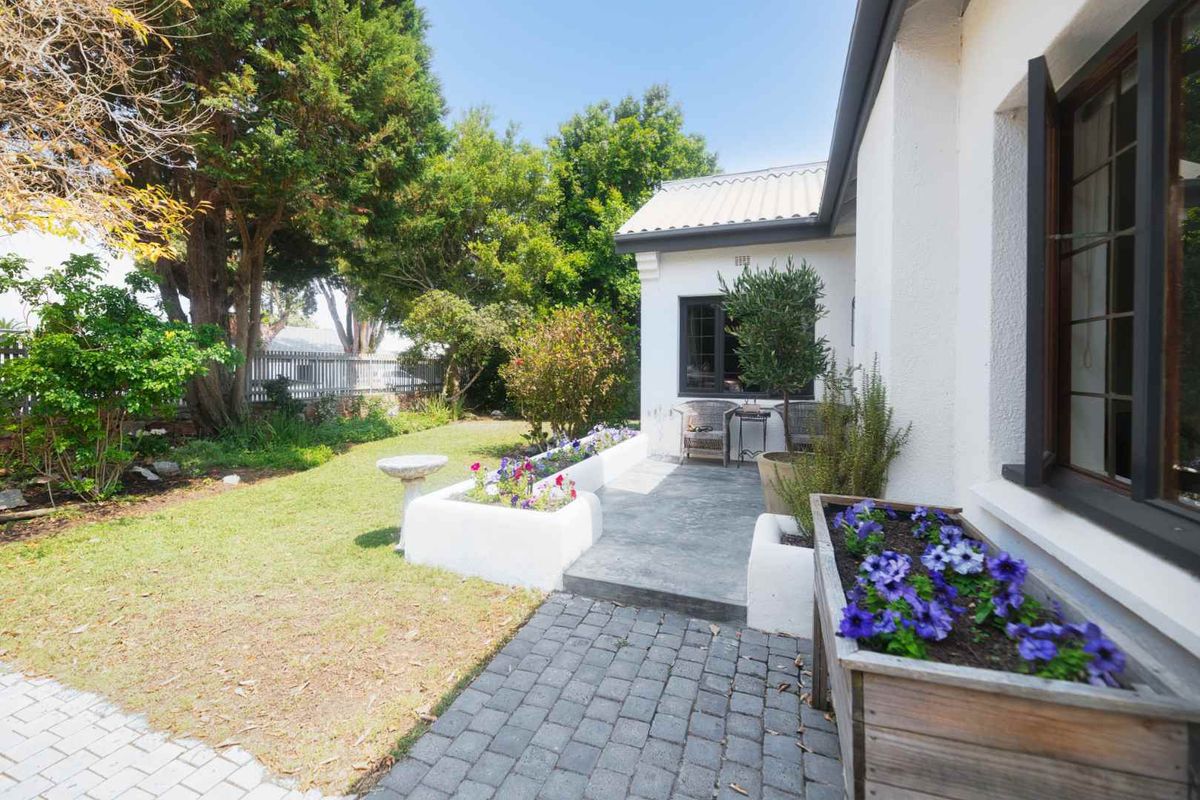 RESIDENTIAL HOME IN NORTHCLIFF - Photo 3