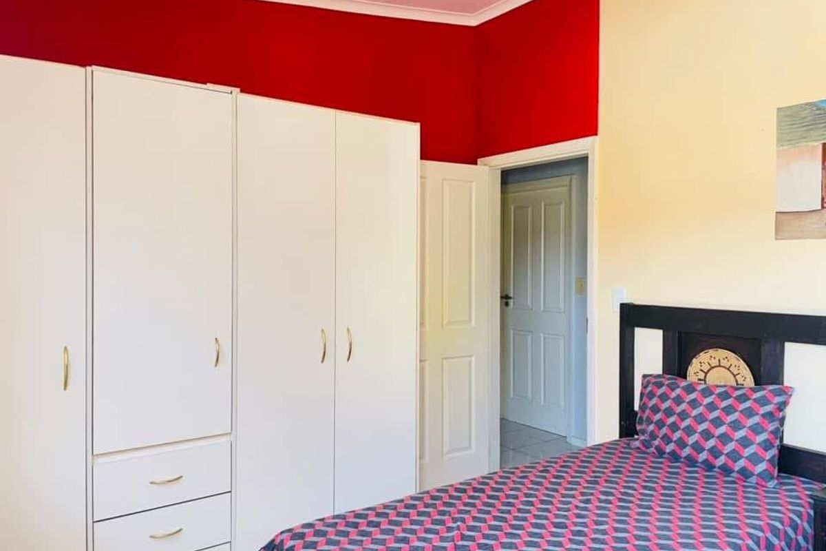 Furnished Guesthouse for sale in Walvisbay, Narraville - Photo 5