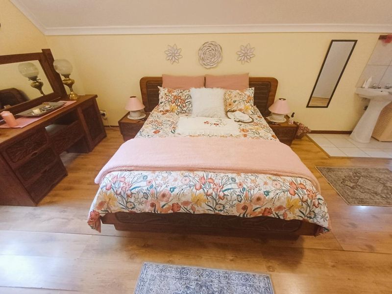 FOR RENT  |  Bothas Hill ||  1 Bedroom Furnished Apartment - Photo 7