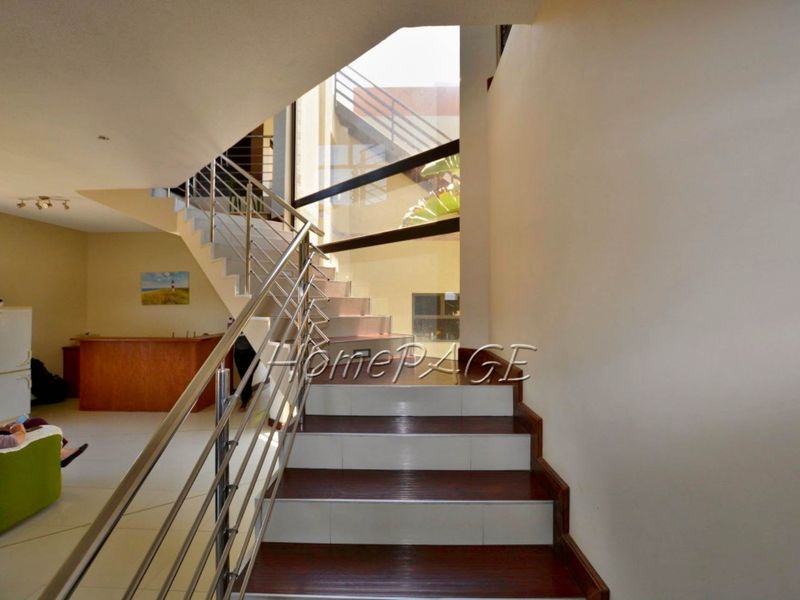 Vogelstrand, Swakopmund:  Large, Comfortable, Upmarket 5 Bedr Home is for Sale - Photo 4