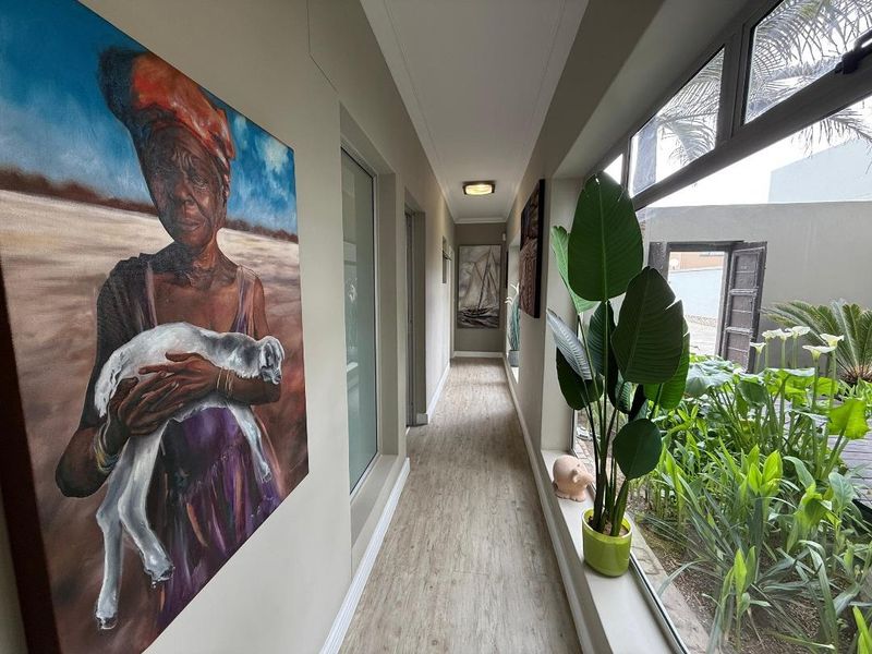 FOR SALE - BEACH FRONT 5 BEDROOM TRIPLE STOREY HOUSE IN MILE 4, SWAKOPMUND - Photo 2
