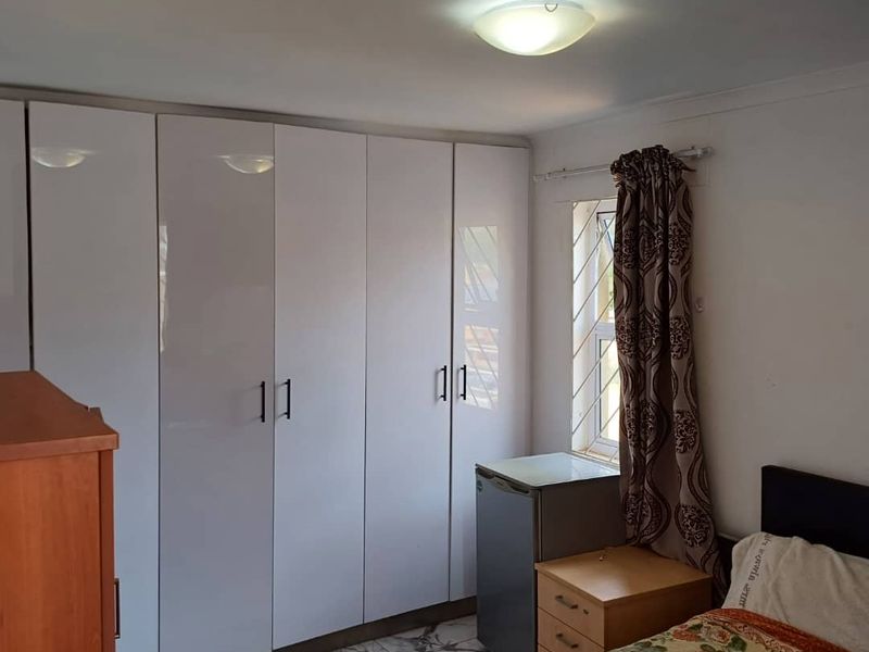 Three Bedroom Home for Sale in Thorn Valley - Photo 6