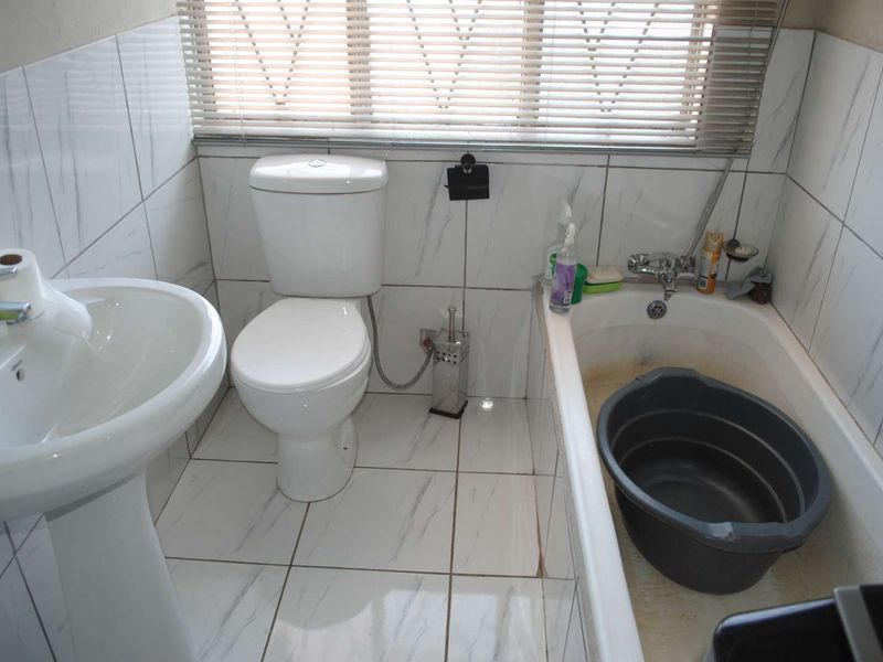 Cozy house to be your home - Photo 8