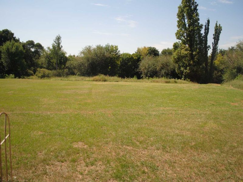 Water front Small holding with an ongoing business income - Photo 5